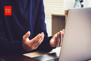 क्या ऑनलाइन दर्शन, डिजिटल दान इत्यादि से परंपरा हो रही है बर्बाद? जानिए नए दौर में कैसे बदल रहा है धर्म