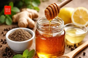 बार-बार हो रही खांसी से परेशान? शहद + काली मिर्च का यह देसी नुस्खा कर सकता है कमाल