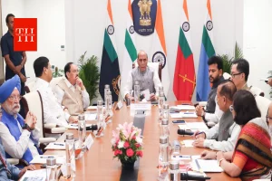 मिडिल ईस्ट संकट पर एक्शन में मोदी सरकार! राजनाथ सिंह ने की हाई लेवल बैठक; ऊर्जा, तेल और जरूरी सामानों की सप्लाई पर मंथन