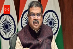 NEET पेपर लीक विवाद: छात्रों के भारी प्रदर्शन के बाद शिक्षा मंत्री धर्मेंद्र प्रधान ने इस्तीफा दिया