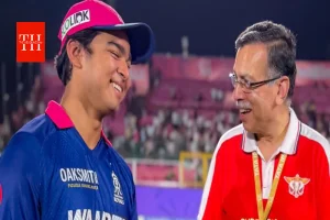 15 साल के वैभव ने IPL में मचाया तूफान, गोयनका पहुंचे मिलने तो गावस्कर ने कह दी चौंकाने वाली बात!