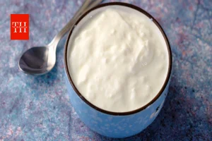 दही और Yogurt में क्या है फर्क, सेहत के लिए कौन ज्यादा फायदेमंद और किसे चुनना है बेहतर विकल्प