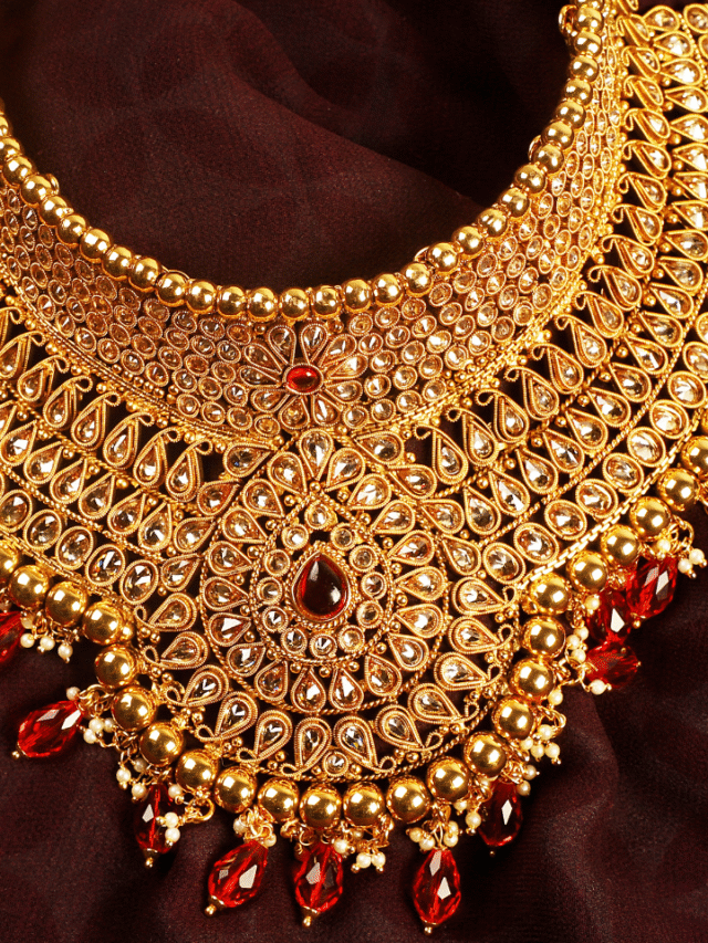 Gold Rate Today: भारत-पाक टेंशन के बीच सोने की कीमतों में तेज उतार-चढ़ाव; चेक करें लेटेस्ट रेट