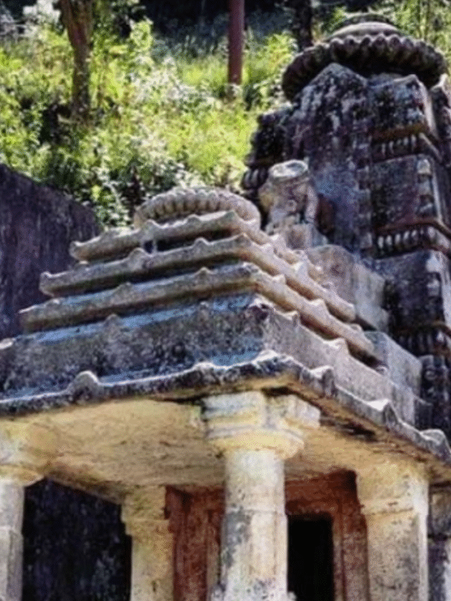 श्रापित शिव मंदिर! यहां पूजा करने पर हो जाएंगे बर्बाद - जानें क्यों?